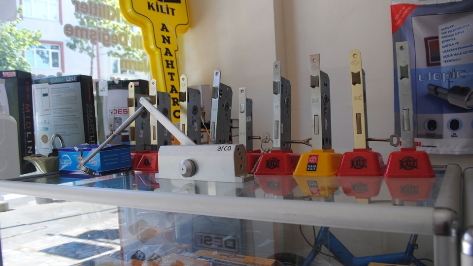 Cami Mahallesi Kilit Değişimi ve Montajı